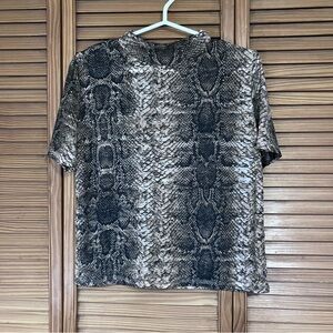 🐍 Snakeskin Print Edgy Mob Wife Aesthetic Mock Neck Short Sleeve Top-Size M